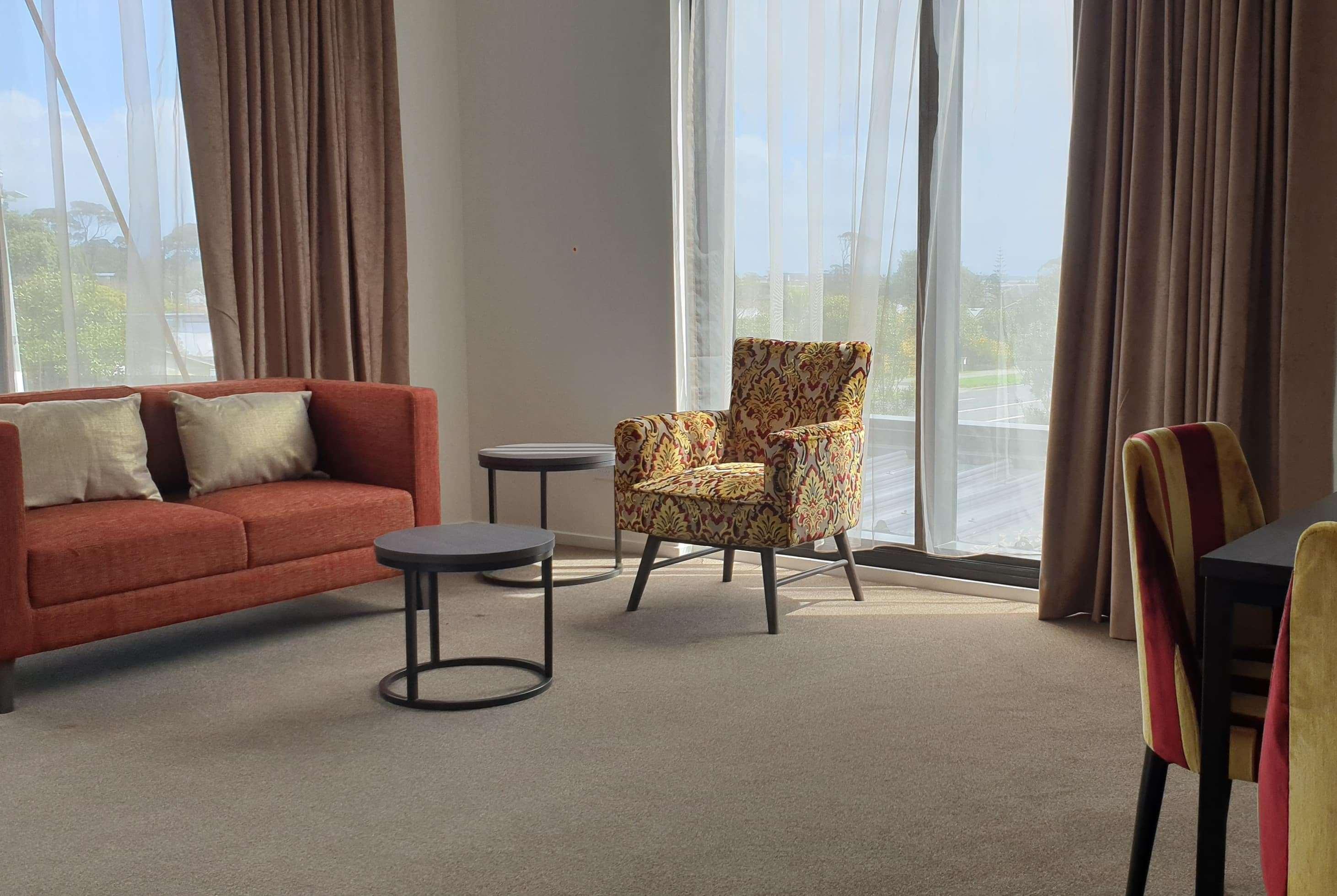 Ramada Suites By Wyndham Auckland Manukau Pacfic Centre Экстерьер фото